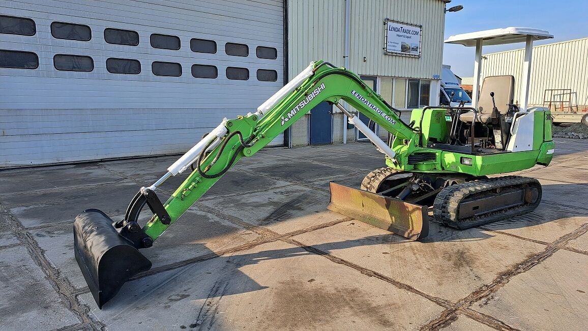 MITSUBISHI MM30 / 3635 hrs mini excavator